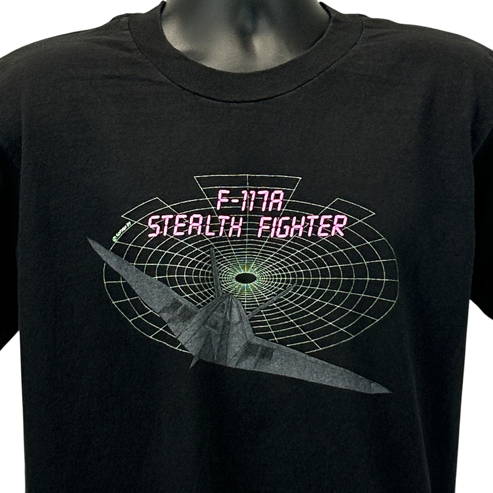 Vintage 90s Stealth Fighter F-117A T Shirt USAF Air Force Made In USA L Large